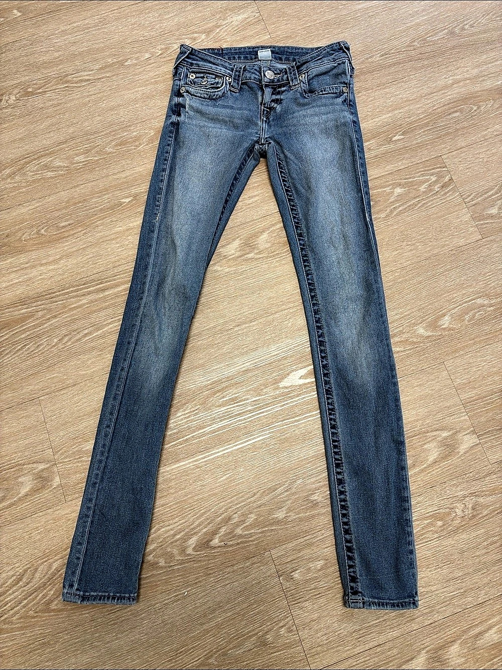 True Religion Skinny Jeans in Blue Waist 26 Like New
